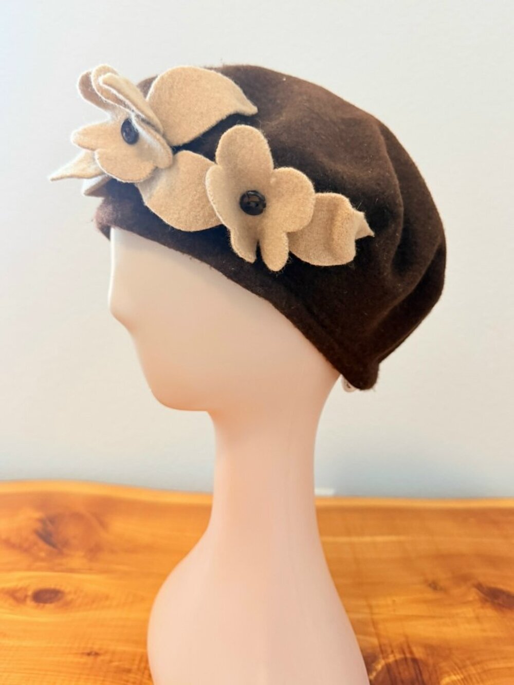 PARKHURST Made in Canada 100% Wool Brown/Beige Floral French Beret Hat